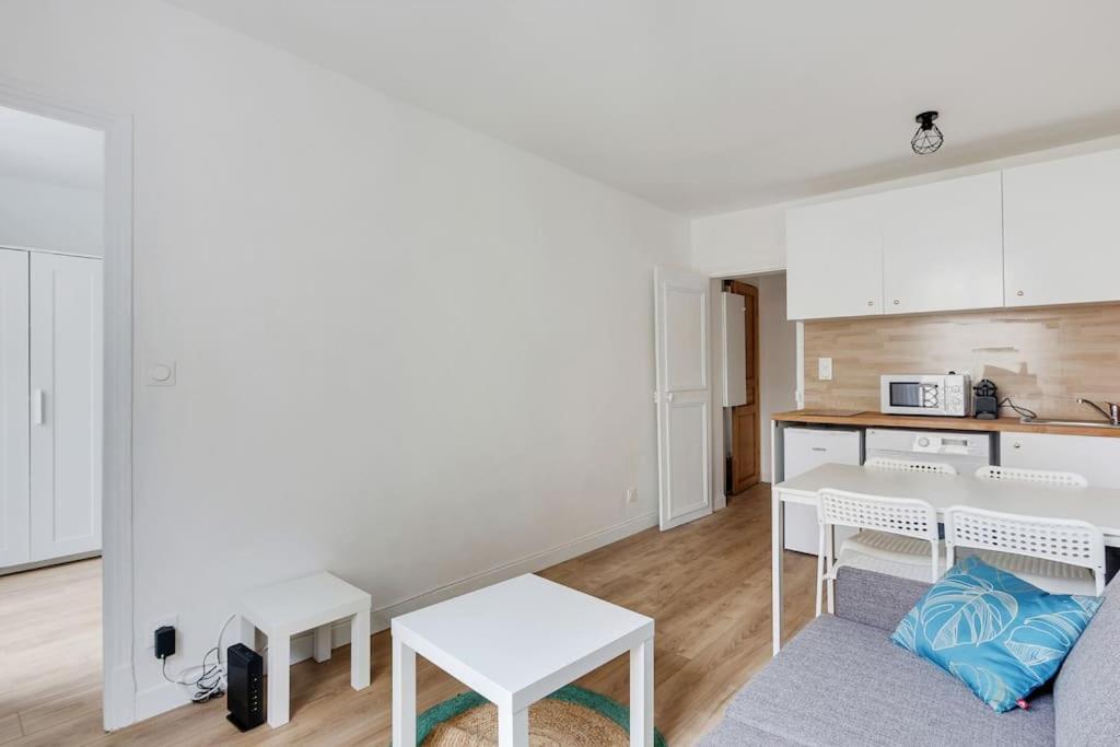 Appartement Suite Aux Portes De Paris Clichy Eksteriør billede